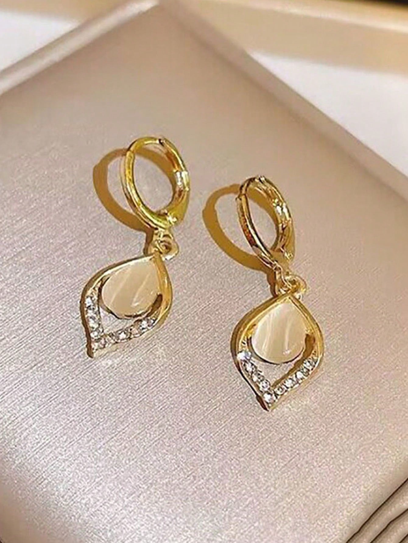 Retro Cat's Eye Diamond Earrings