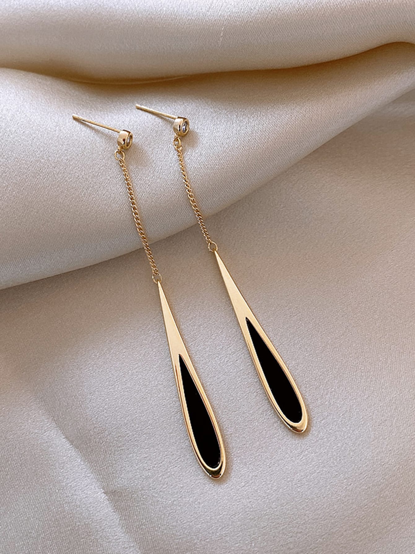 European And American Style Black Tassel Drop Earrings