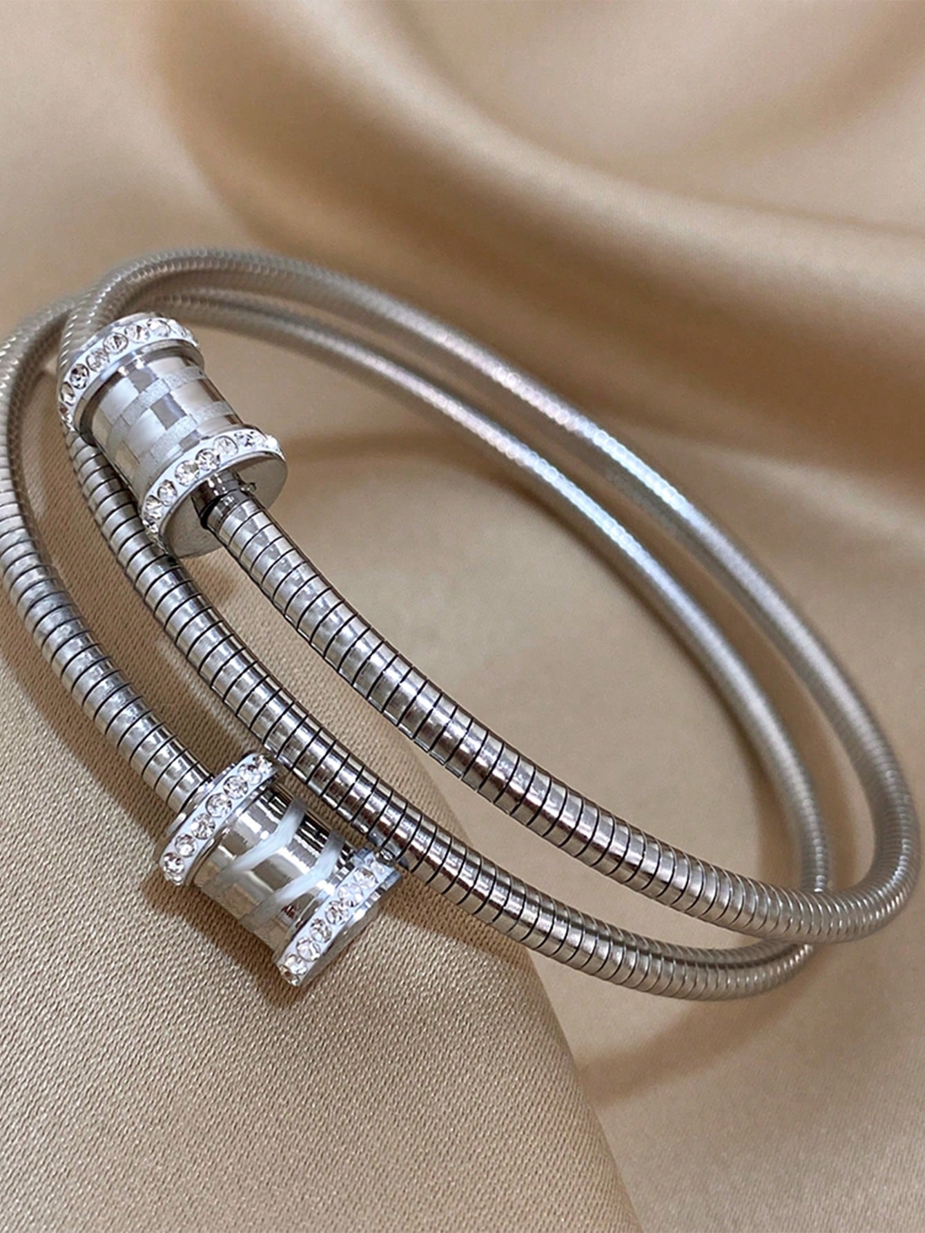 1pc Unique Small Waist-Shape Bracelet Spring Stainless Steel Bracelet