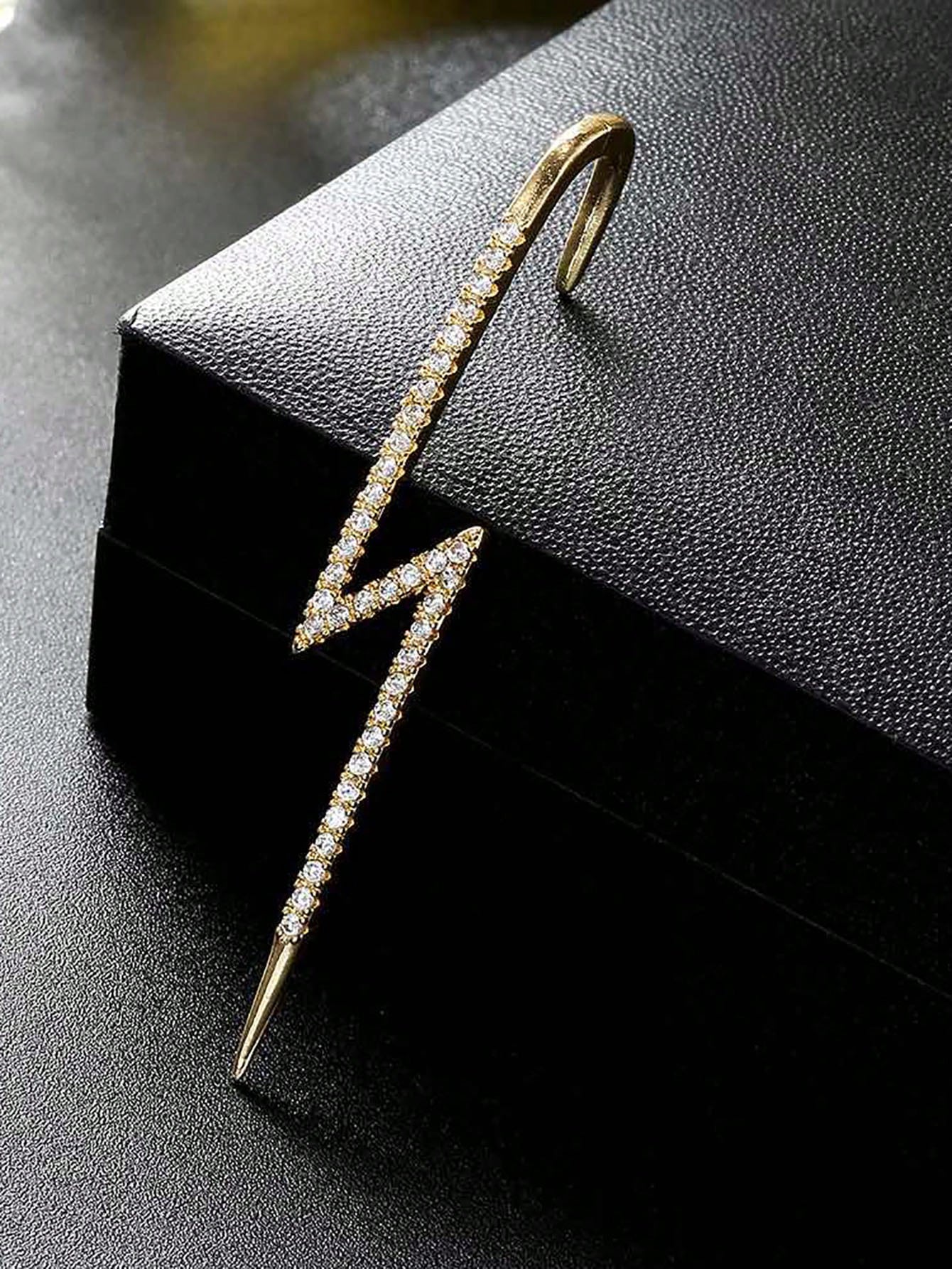 Vintage Ear Wrap Crawler Hook Earring