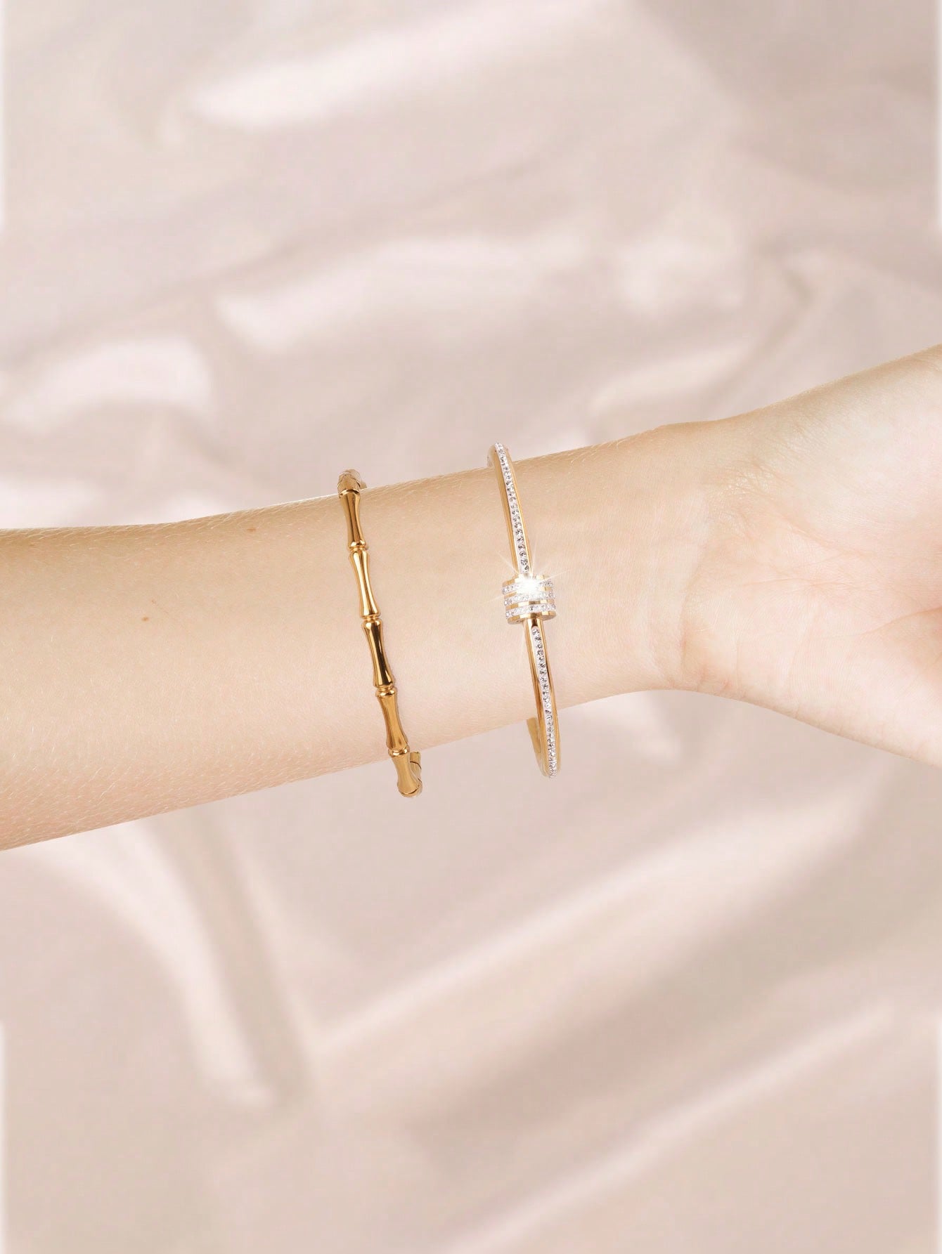 2 Pcs Stylish And Exquisite Stainless Steel Single Row Drill +Slubby Bangle Bracelet