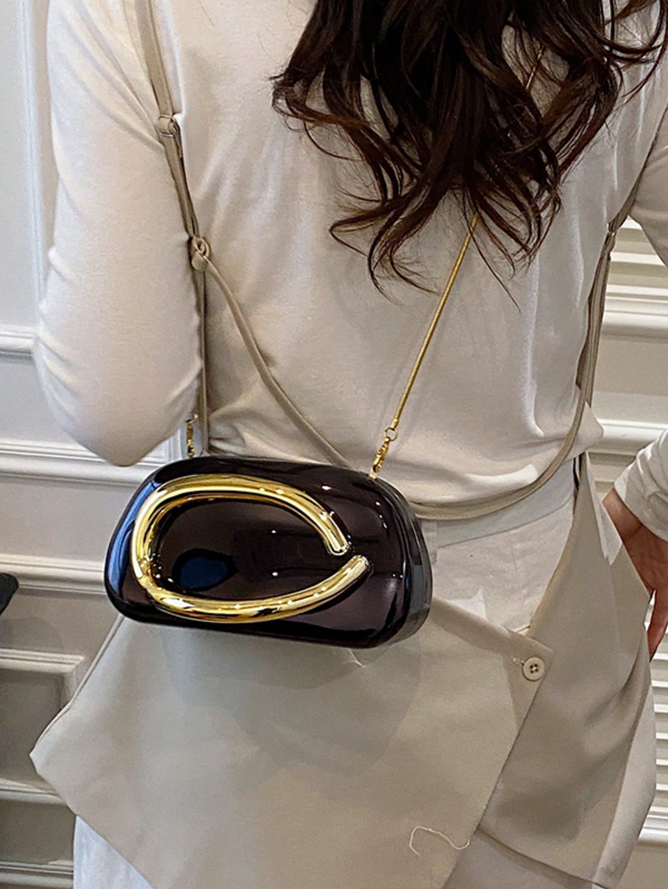 Gun Metal Retro Atmospheric Temperament Hand-Held Evening Bag