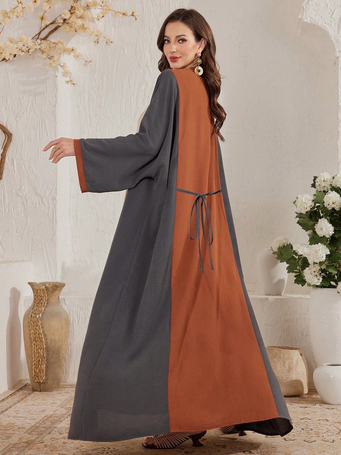 Contrast Color Block Bell Sleeve Kimono Abaya