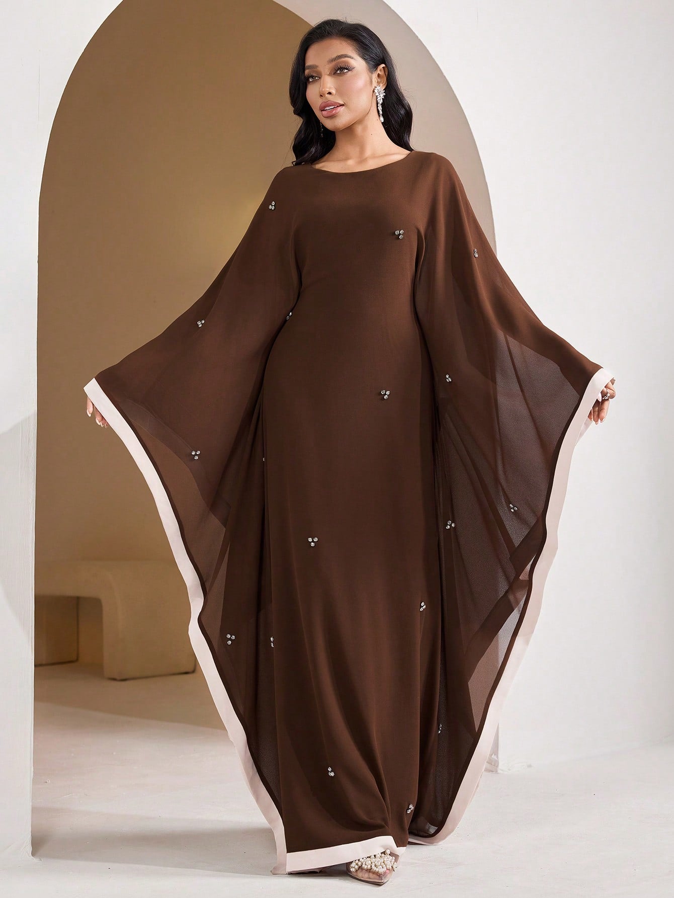 Rhinestine Embellished Round Neck Long Sleeve Abaya