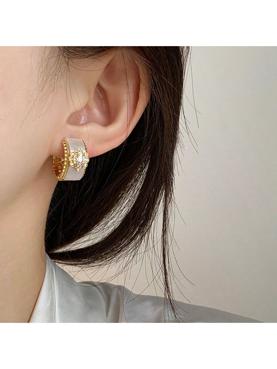 Diamond Flower Decorated Earrings