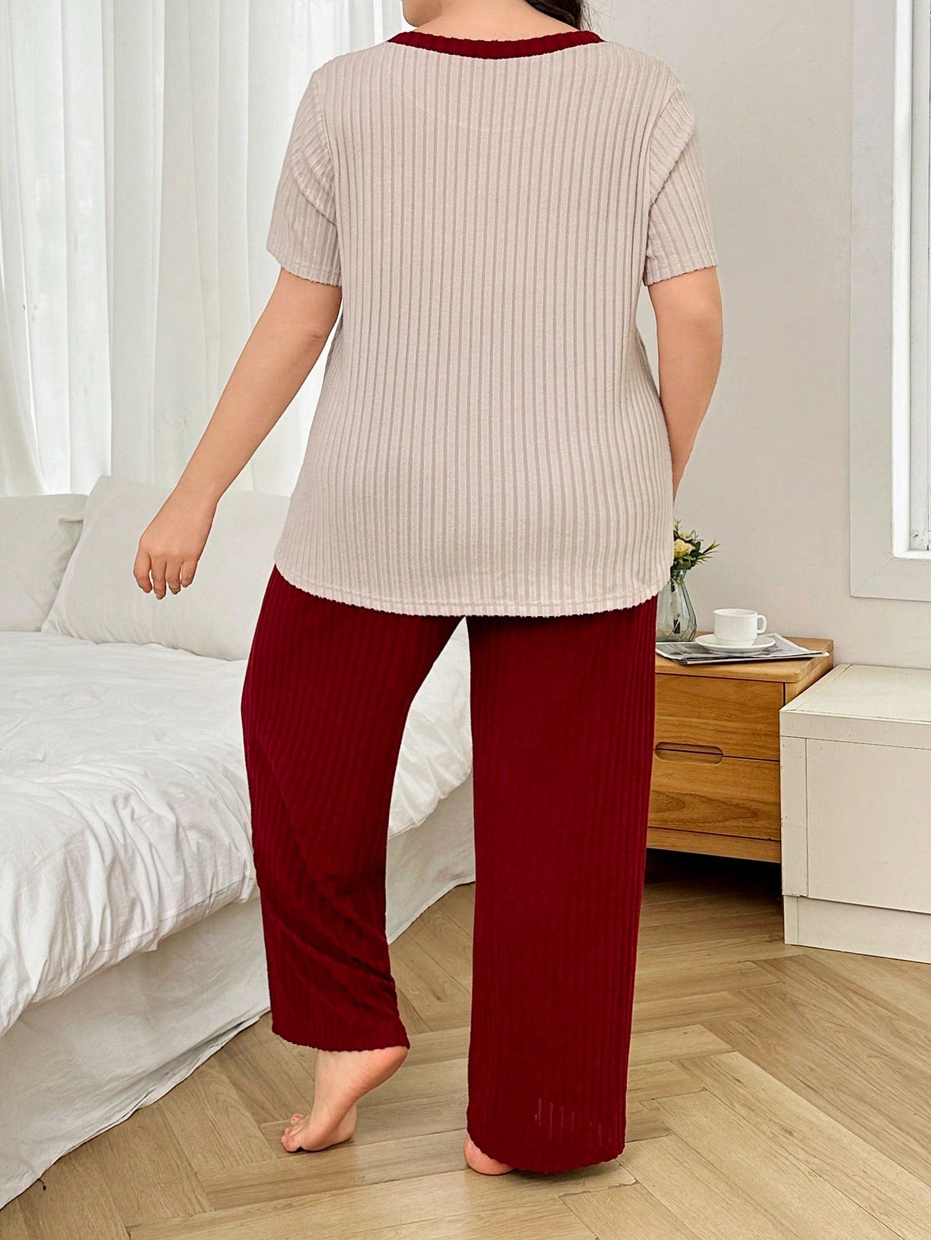 Colorblock Plush Ribbed Knit Comfortable Plus Size Pajama Set