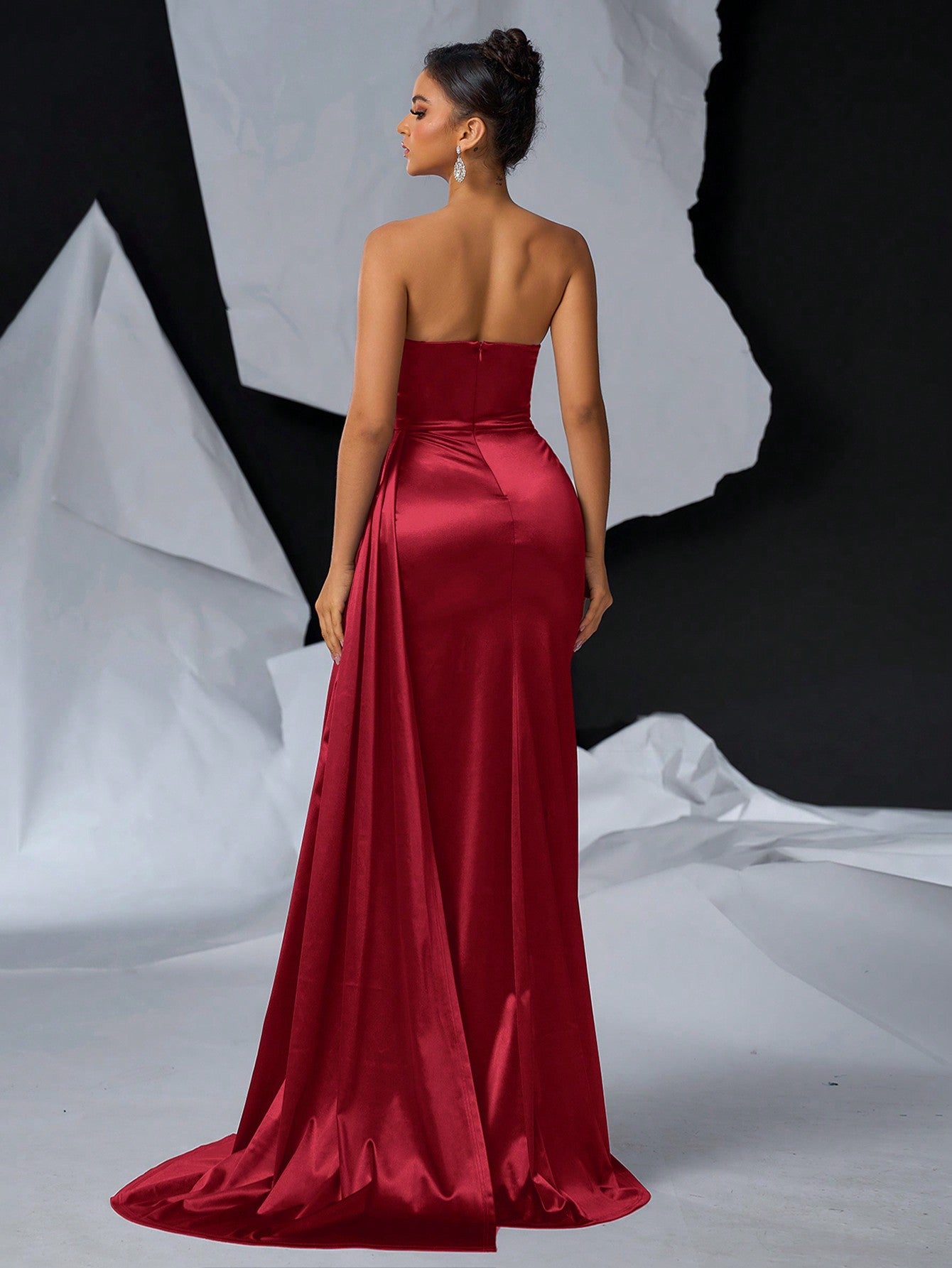 Elegant Luxury V-Neck Ruched Decor Asymmetric Slit Fishtail Maxi Evening Dress