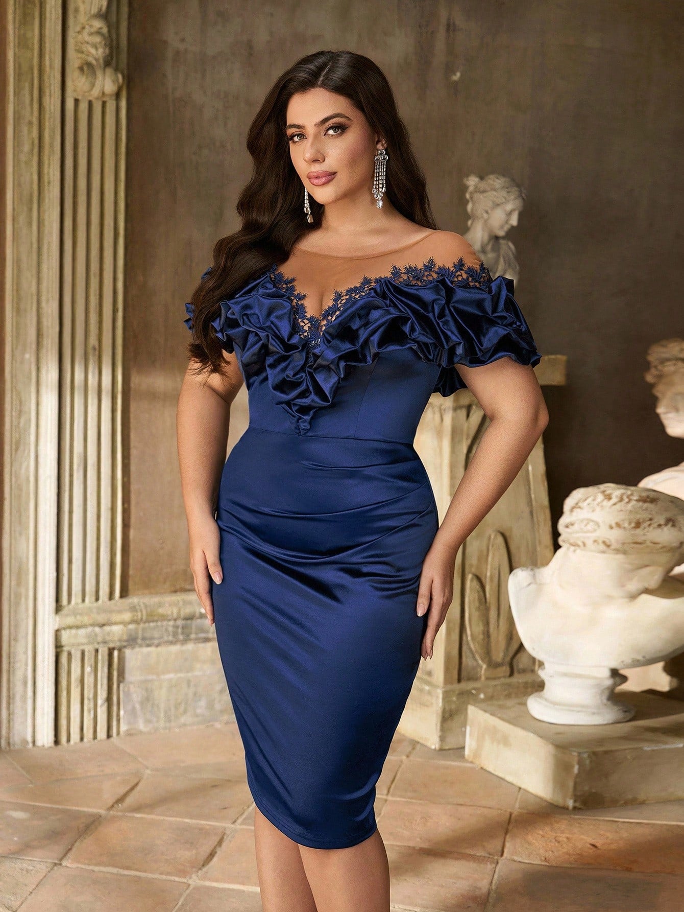 Plus Size Collar Cloud Sleeve Sequin Applique Pleated Slim Hip Evening Dress