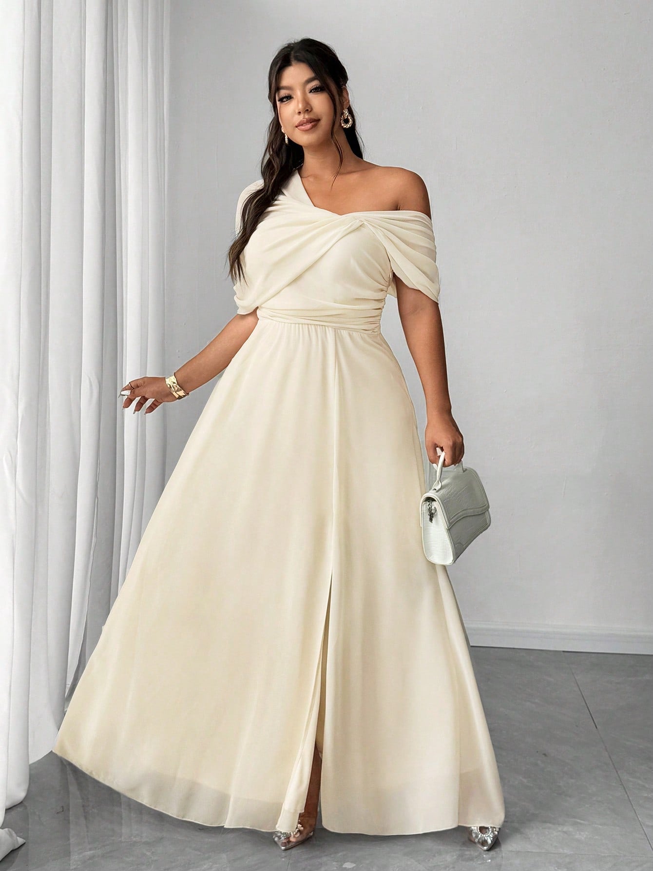 Plus Size Chiffon One Shoulder Slit Midi Dress