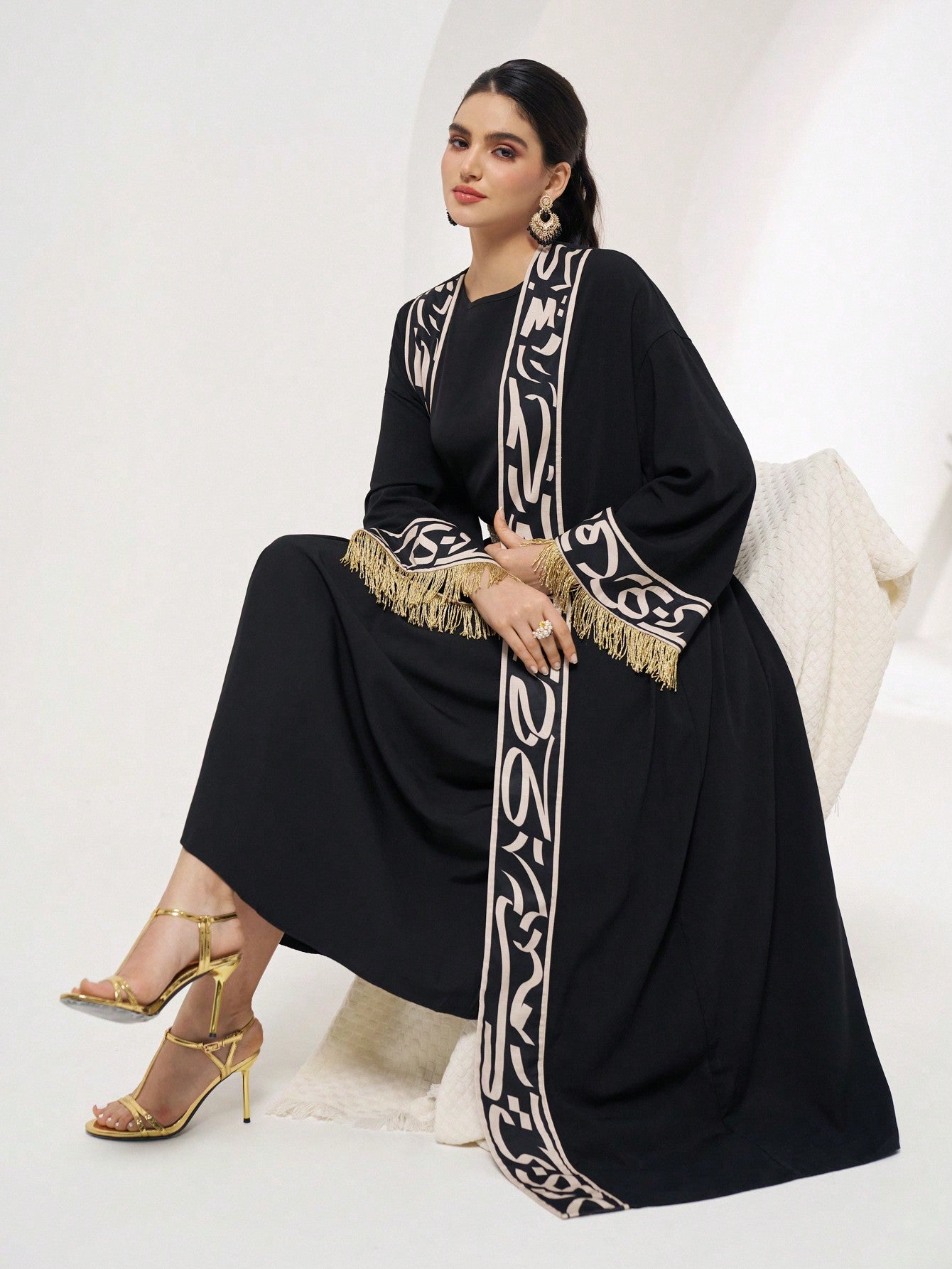 Folk Pattern Printed Women's Arabic Abaya Kimono only
