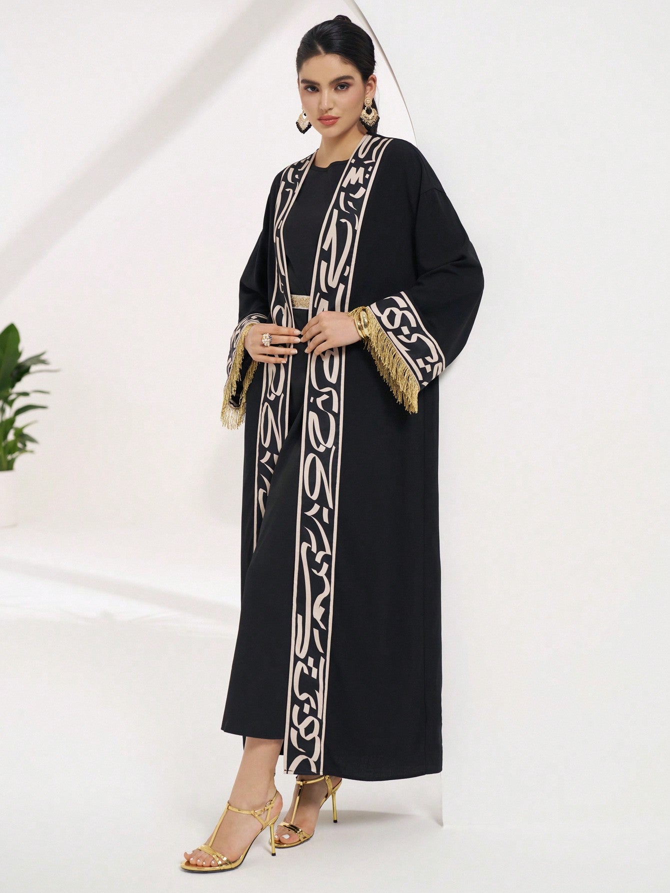 Folk Pattern Printed Women's Arabic Abaya Kimono only