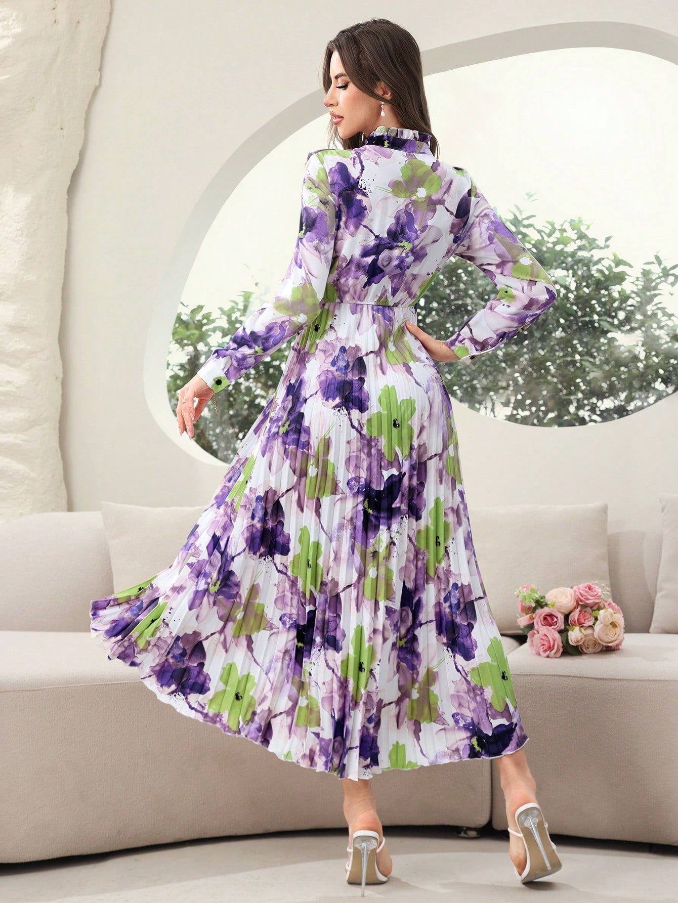 Random Floral Printed Long Sleeve Dress