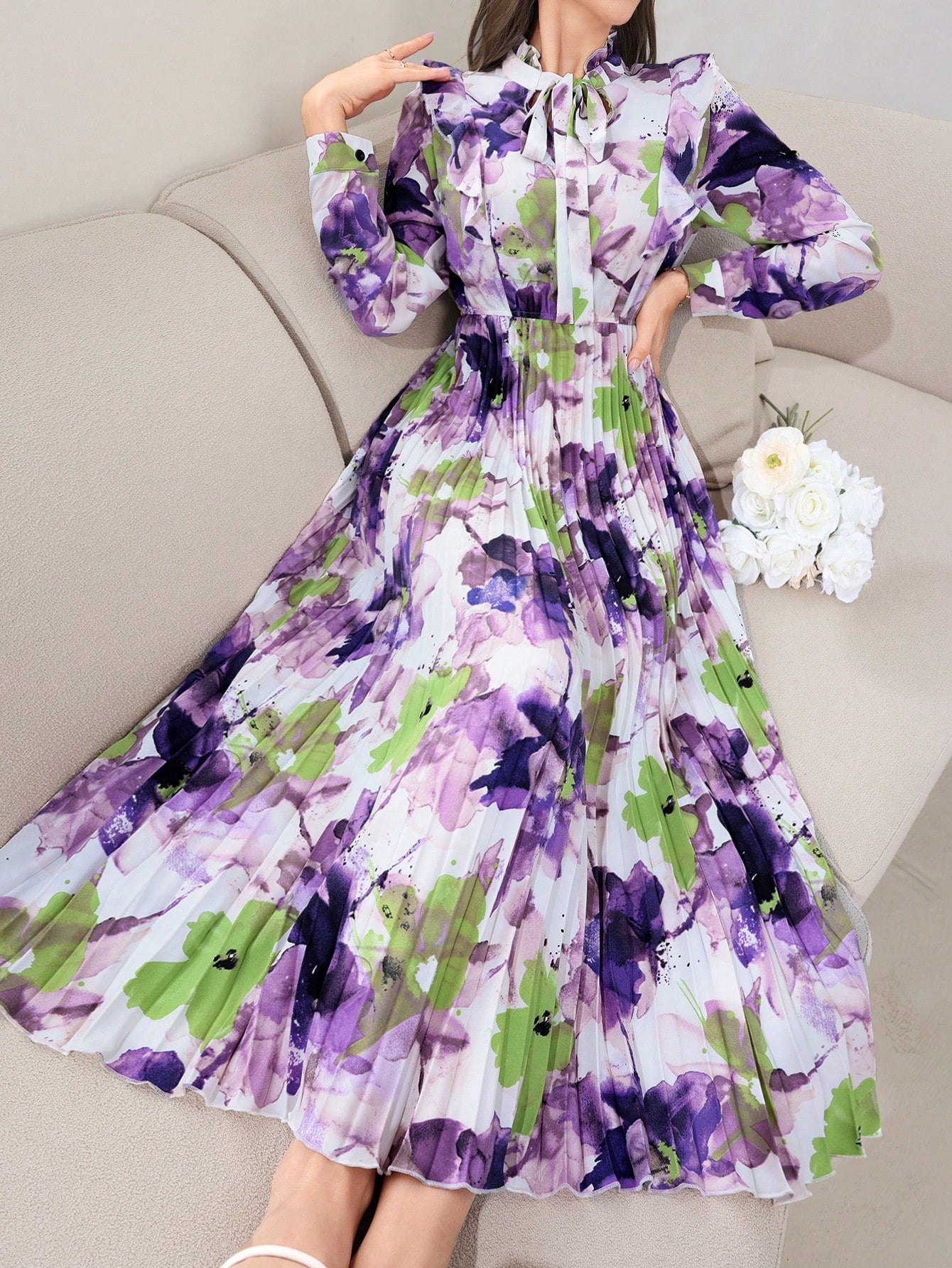 Random Floral Printed Long Sleeve Dress