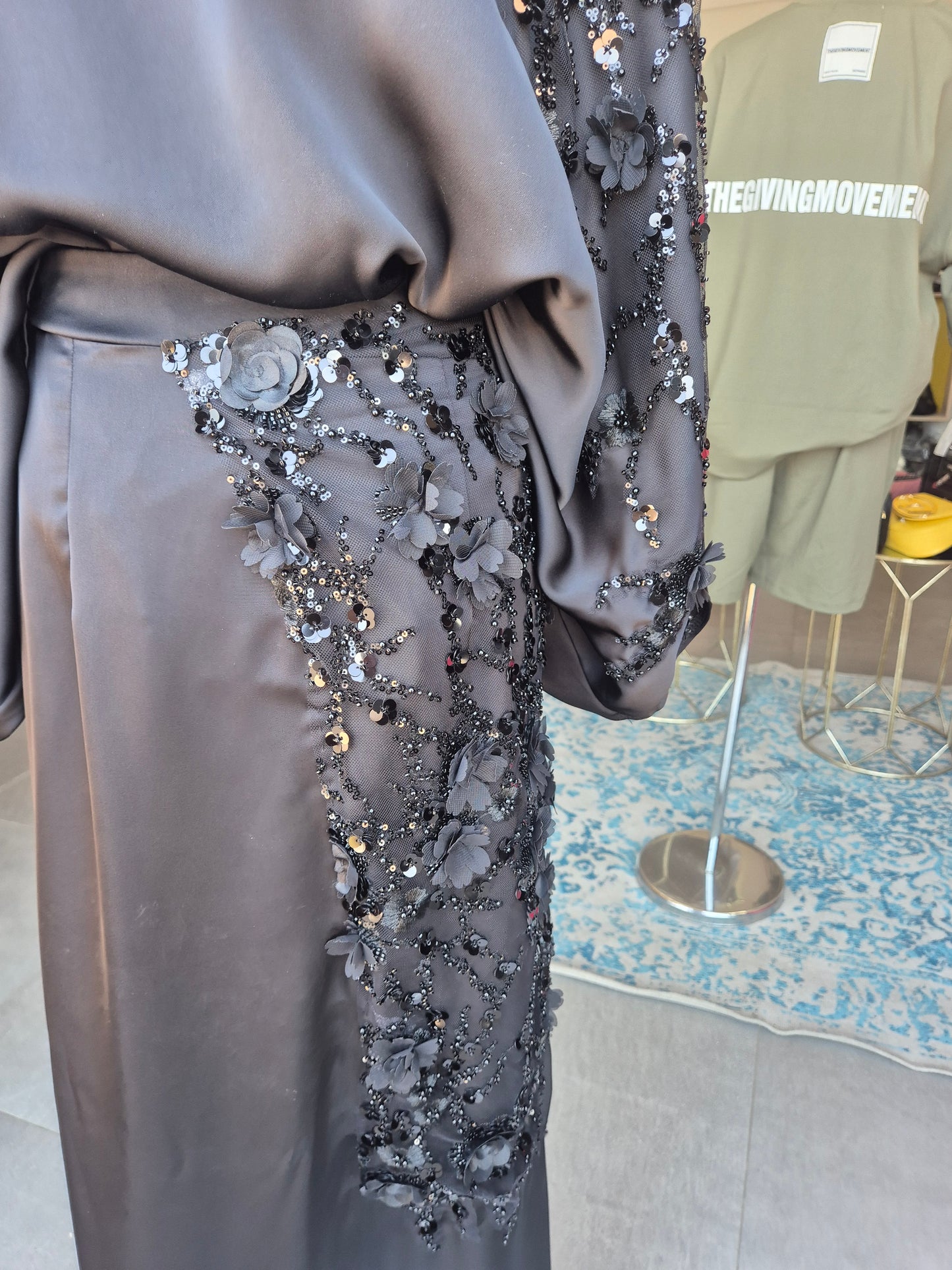 Elegant Sequin + 3D Flower Batwing Sleeve Top And Skirt 2-Piece Set