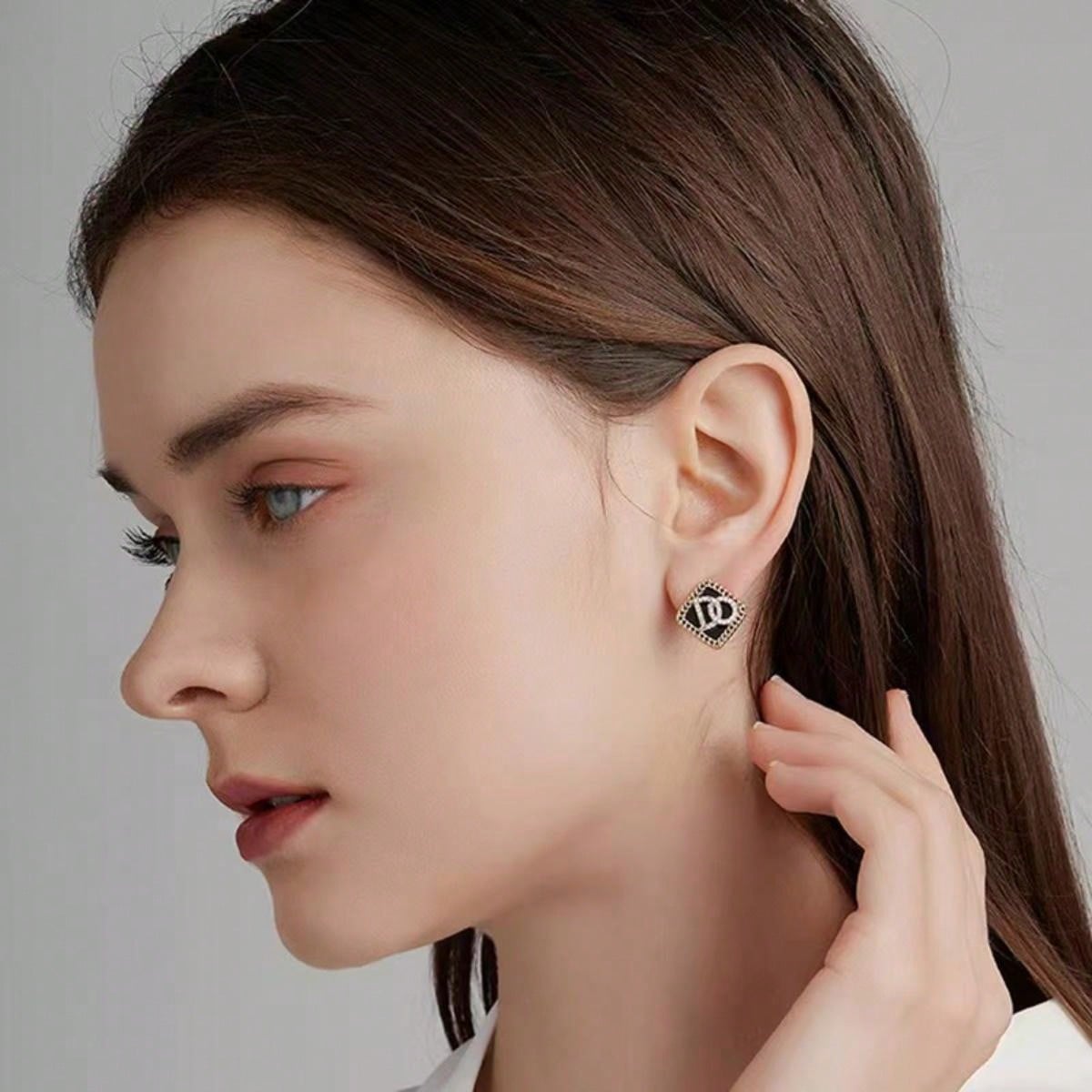 Diamond-Shaped Square Earrings
