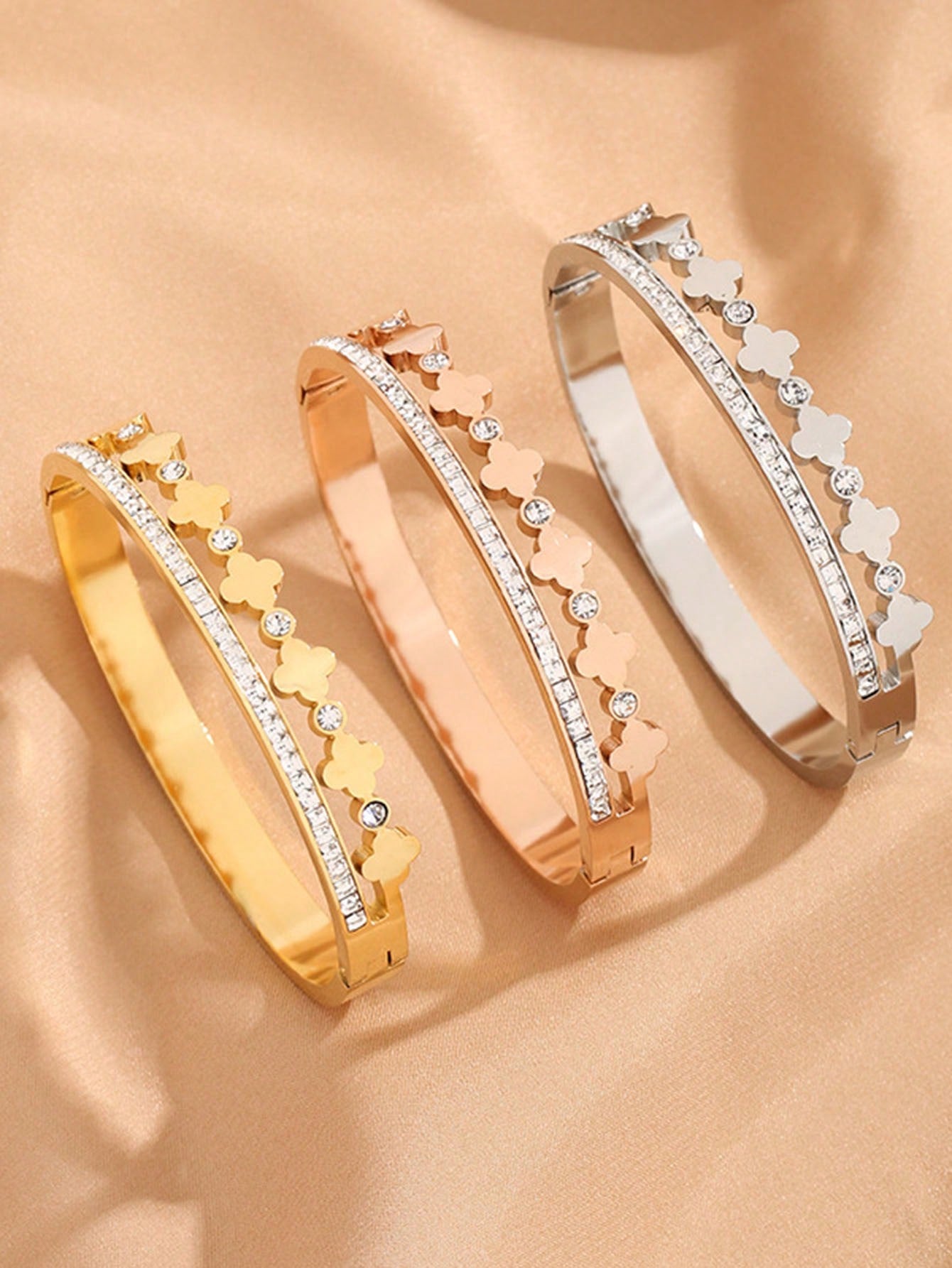 Minimalist Design Bangle