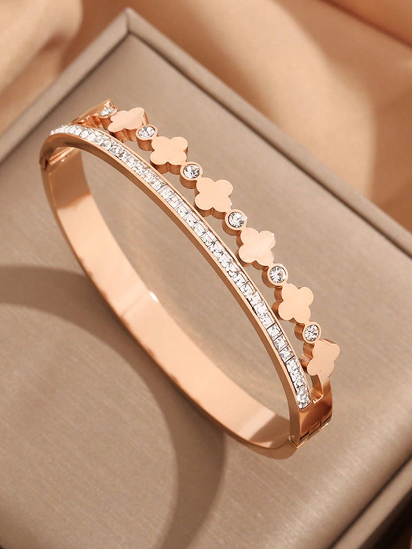 Minimalist Design Bangle