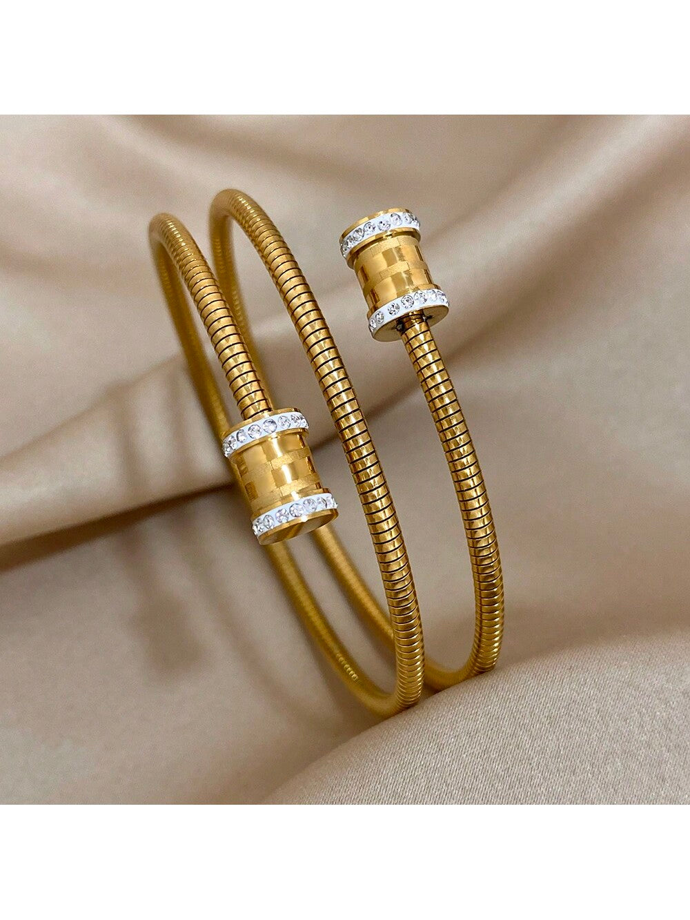1pc Unique Small Waist-Shape Bracelet Spring Stainless Steel Bracelet