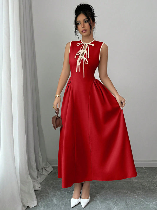 Hollow Neckline Contrast Color Tie-Up Design Dress
