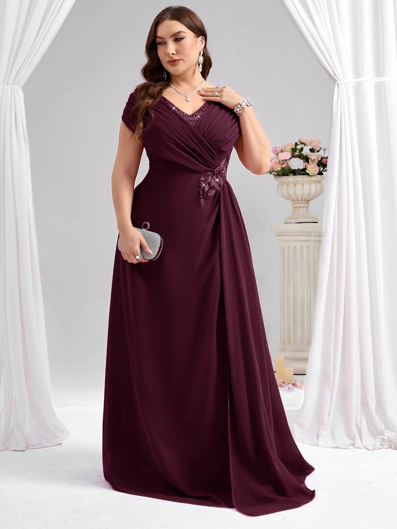 Plus Size Elegant Rhinestone 3D Floral Decor Evening Dress