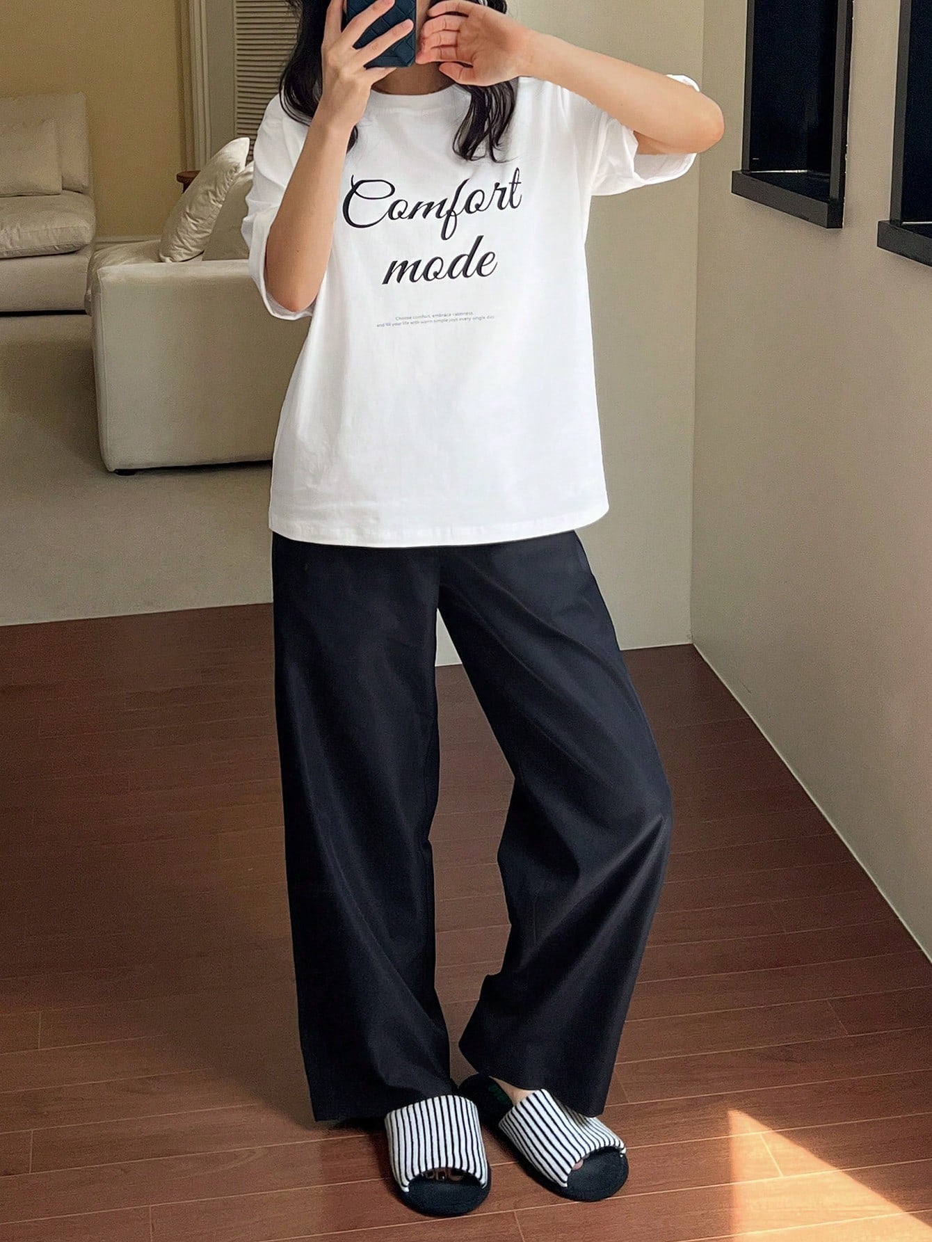 Graphic Print Loose Short Sleeve T-Shirt And Straight Long Pants Pajama Set