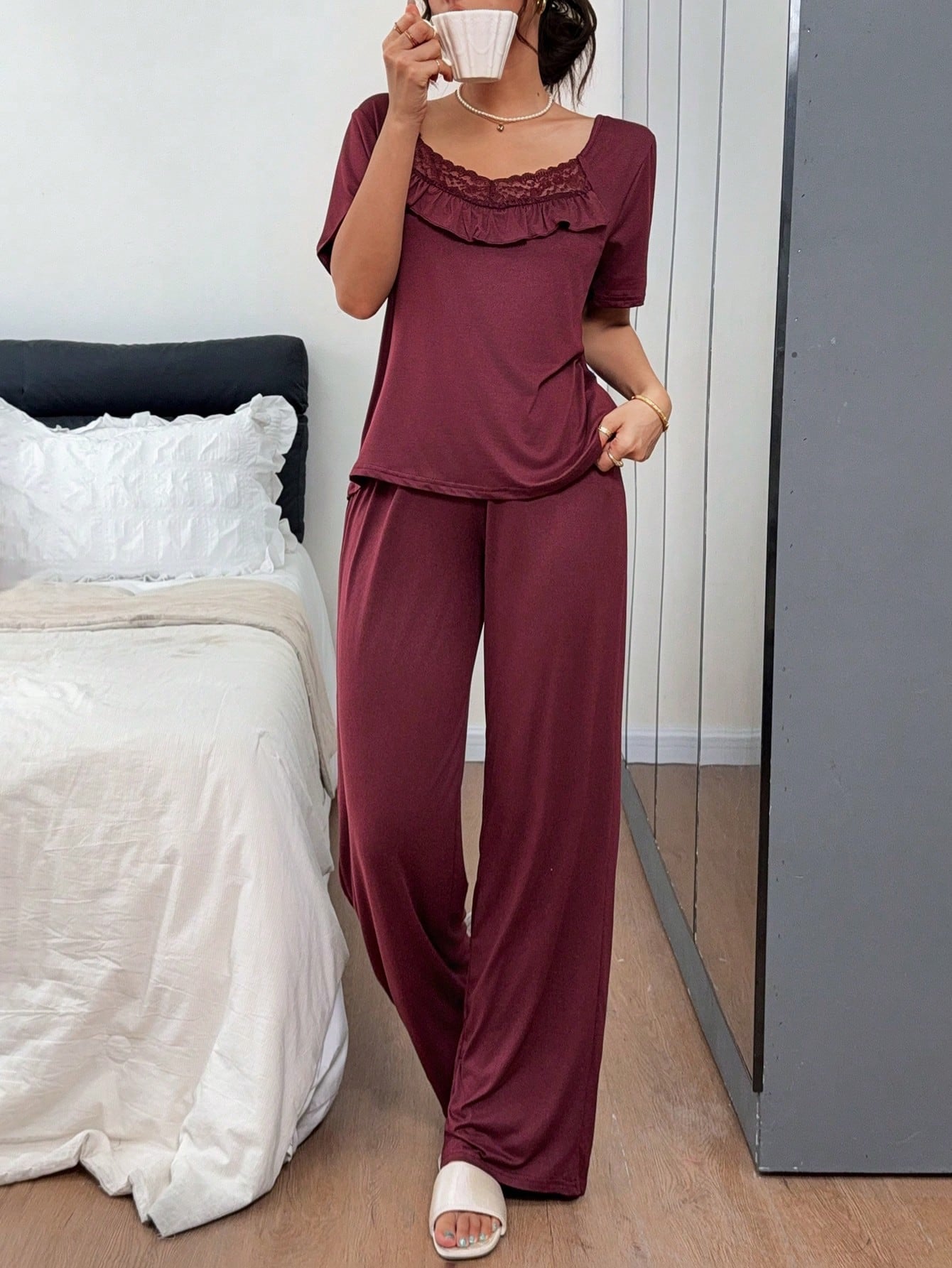 Ruffle Lace Patchwork Top And Long Pants Pajama Set