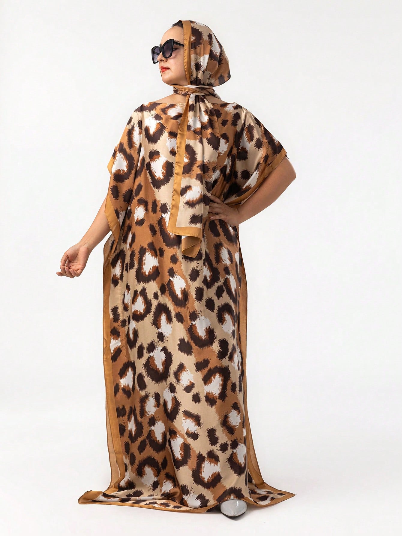 Leopard Print Silk-Like Casual Robe Vacation Kaftan with Scarve