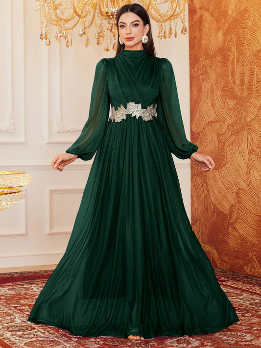 Stand Collar Pleated Long Sleeve Arabian Modest Dress