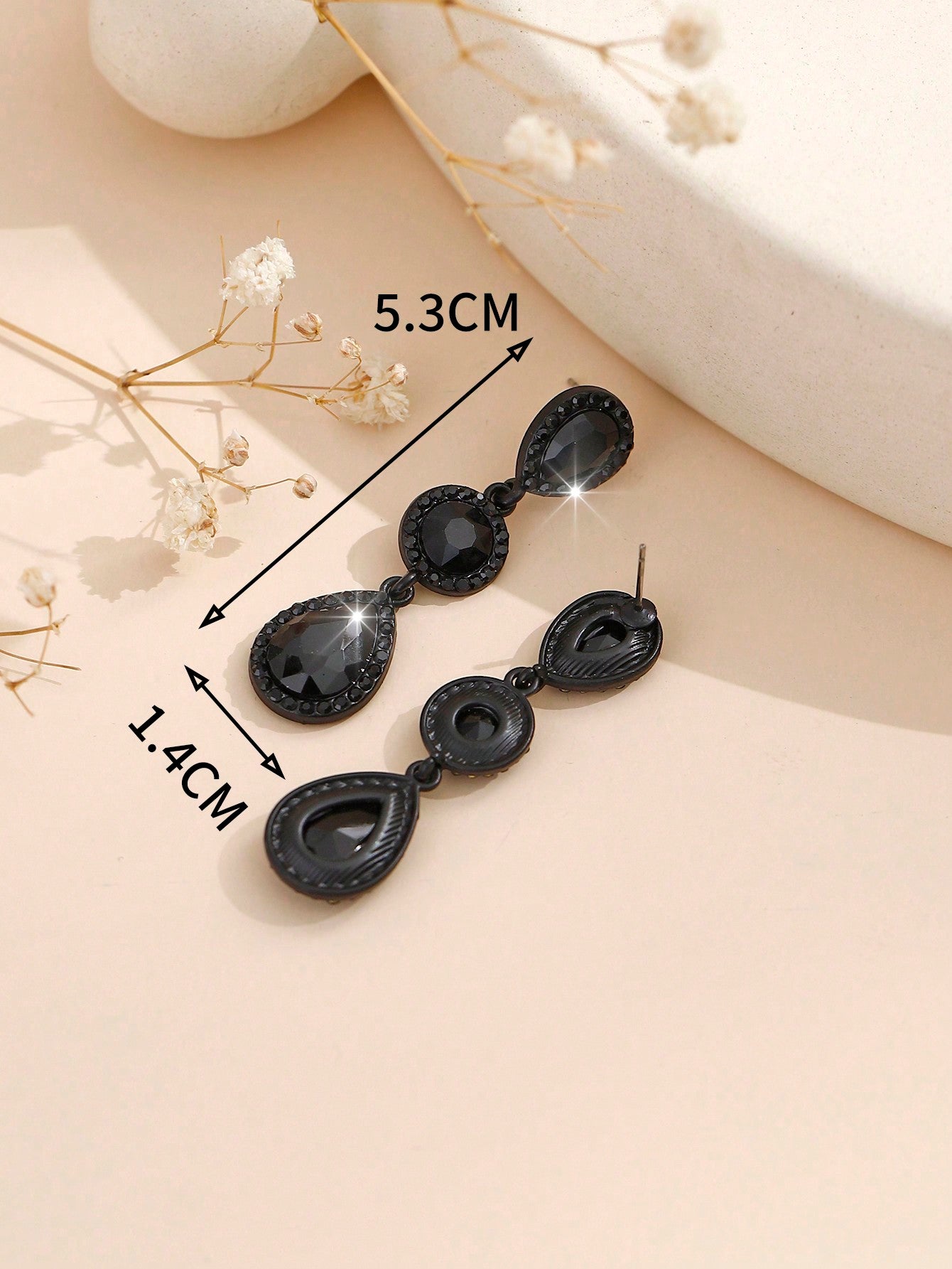 Inlaid Glass Rhinestone Alloy Earrings