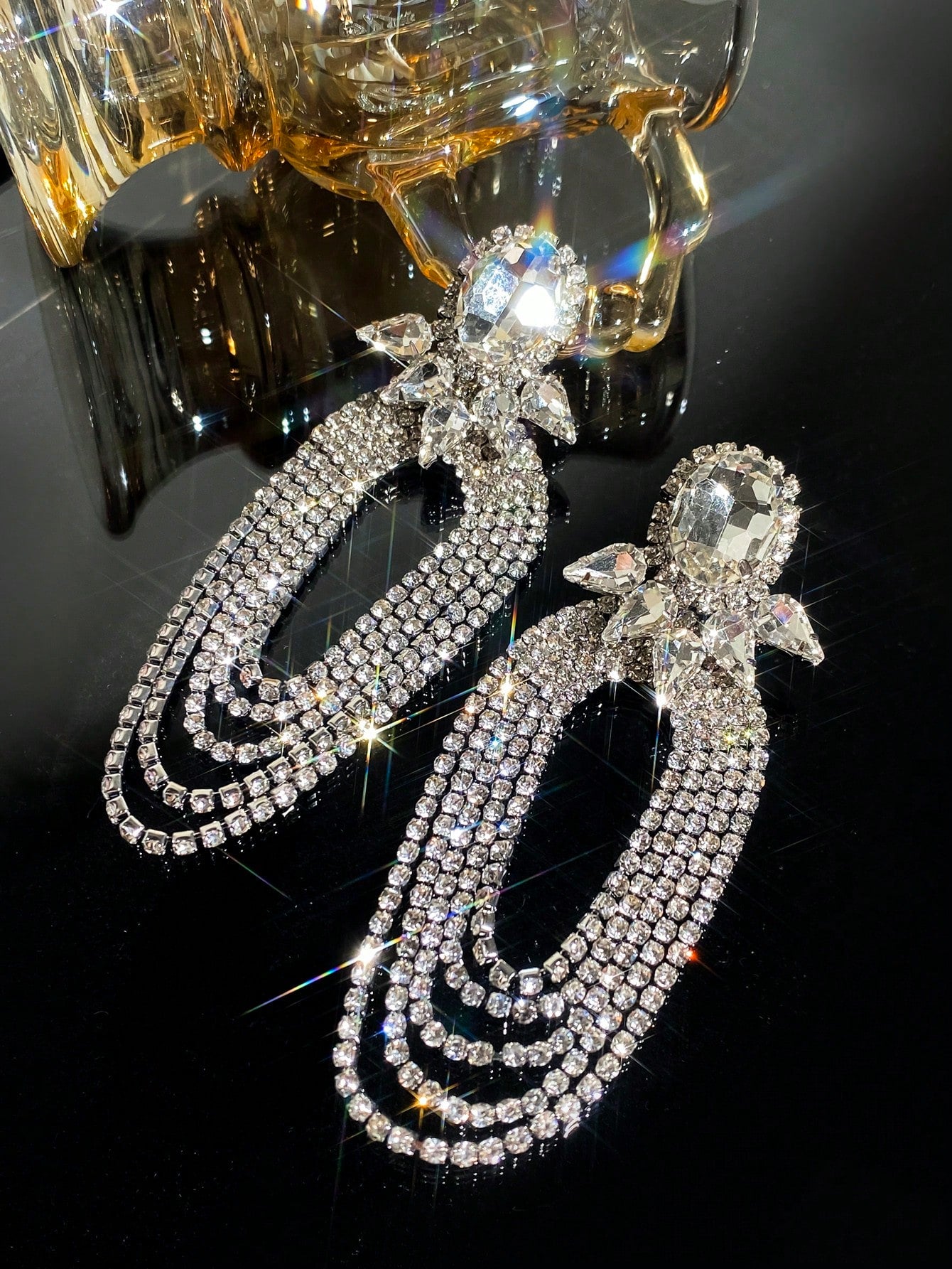 Diamond Inlaid Water Drop Shaped Tassel Earrings