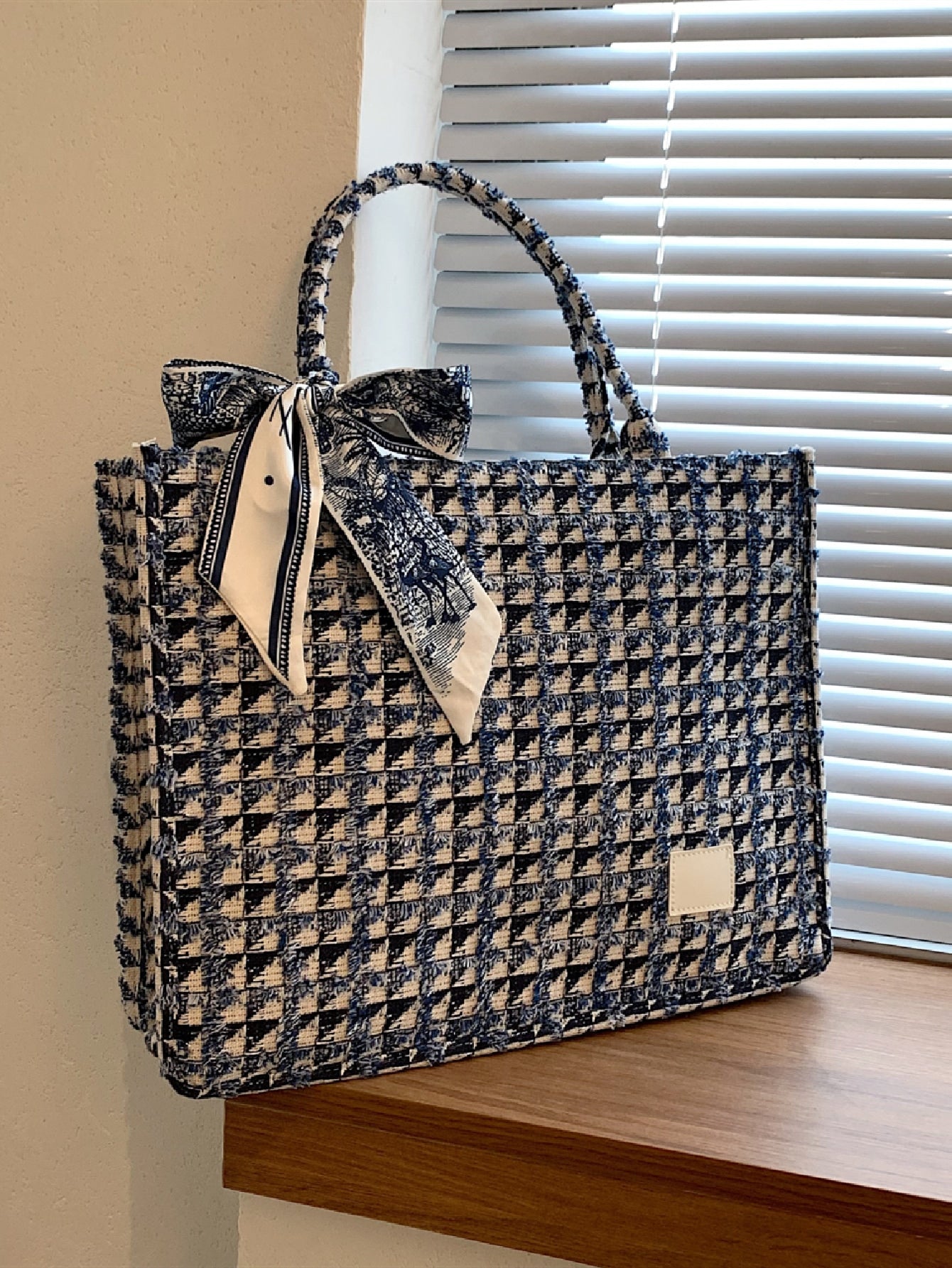 Bow Decor  Classic Tweed Plaid Tote Bag
