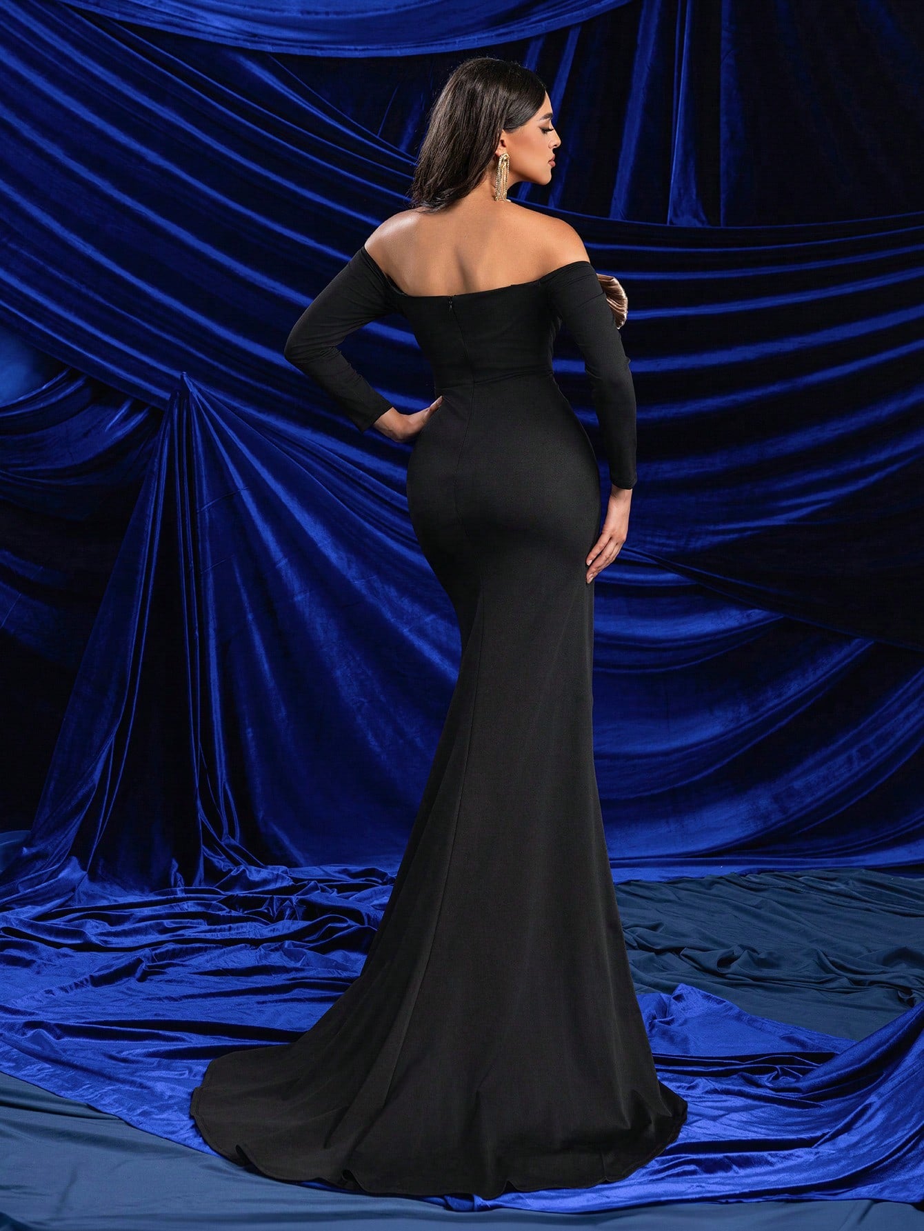 Elegant Black Off-Shoulder Sweetheart Neckline Long Sleeve Colorblock Mesh Bow Design Splicing High Waist Slim Fishtail Floor-Length Evening Dress