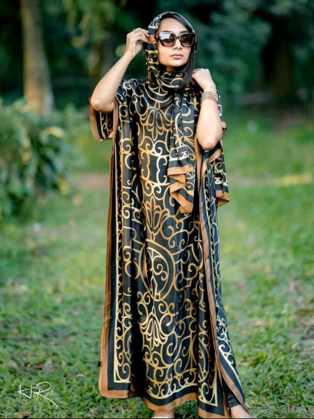 Retro Pattern Printed kaftan with Scarve