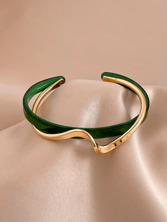 Twist Design Cuff Bracelet