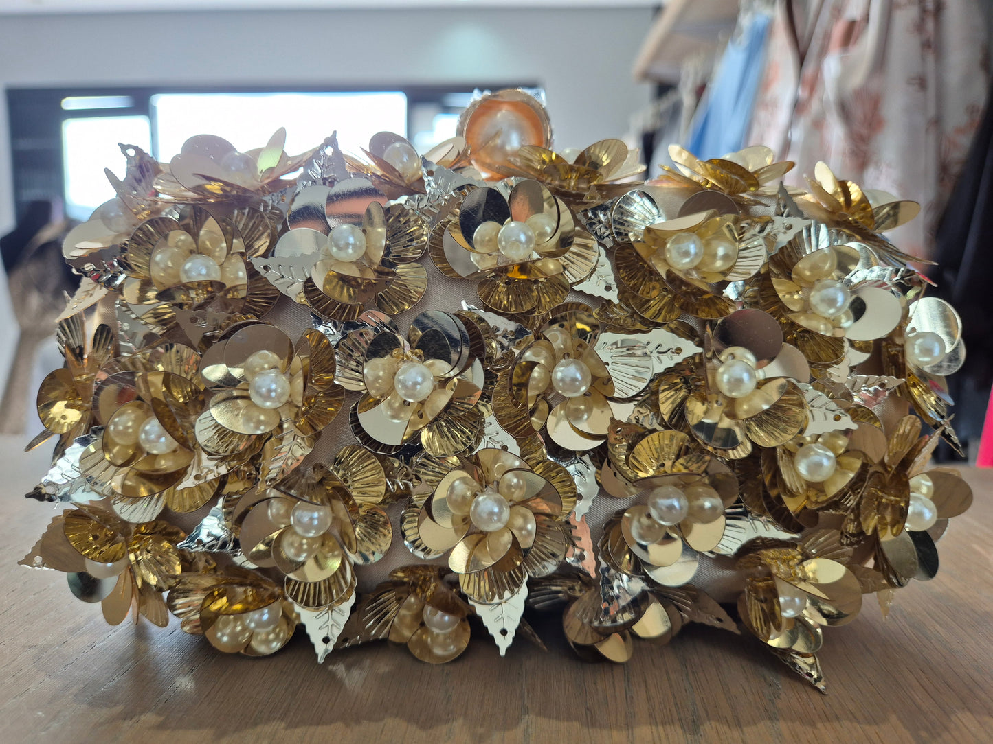 Floral Sequin Decorated Evening Clutch Bag