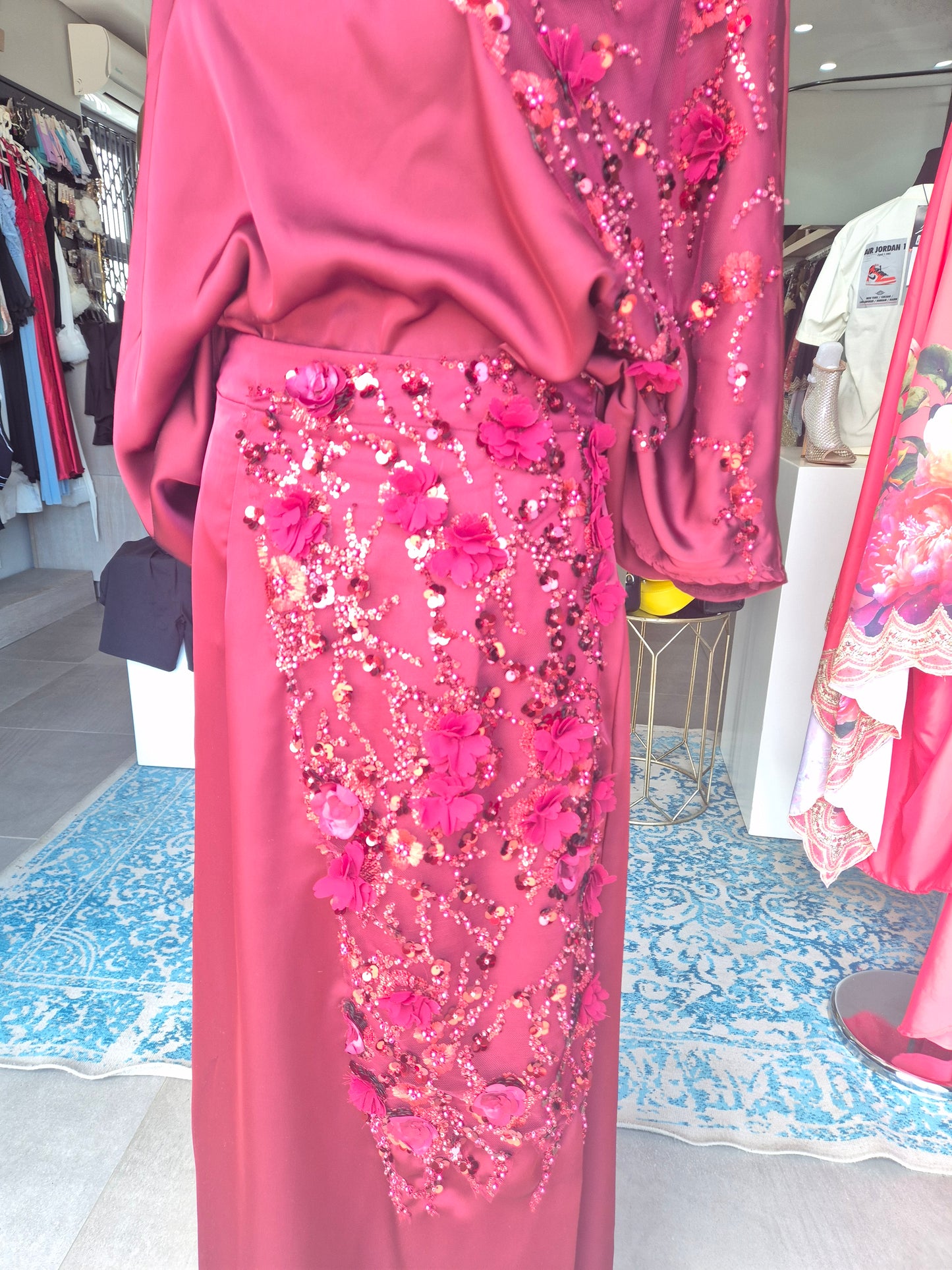 Elegant Sequin + 3D Flower Batwing Sleeve Top And Skirt 2-Piece Set (Copy)