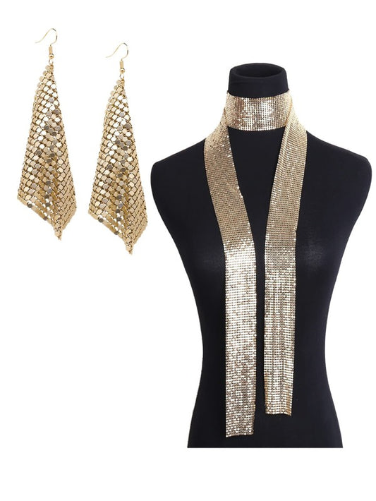 Sequin Decor Necklace & Drop Earrings