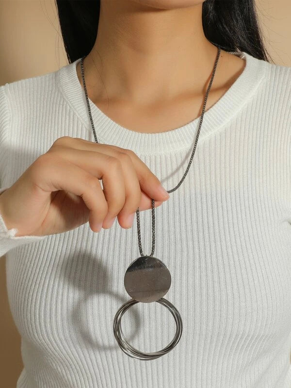 Circle Pendant Necklace